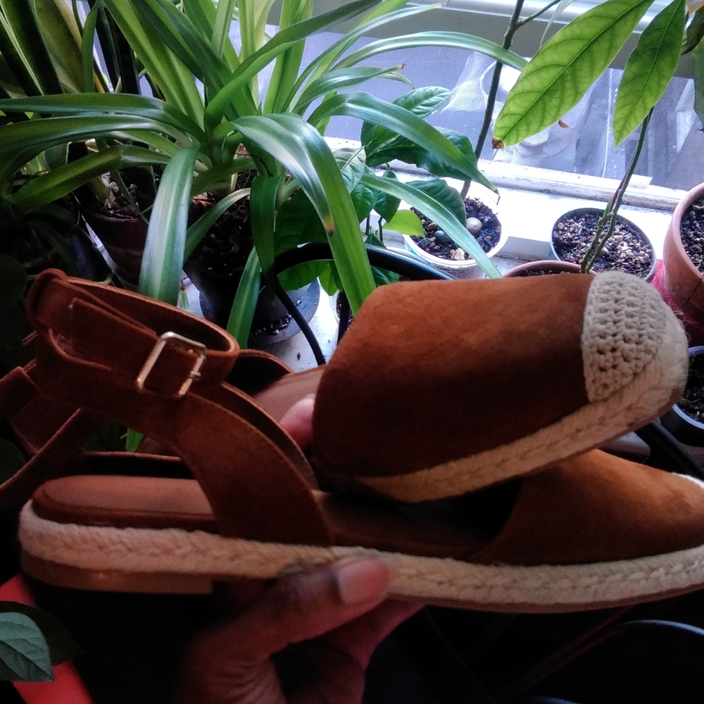 NWOT Banana Republic Factory Tan Espadrille Ankle-Strap Flats with Cream Toe - Picture 6 of 15